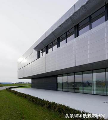 鋁制建筑立面沖孔裝飾鋁板;使建筑外墻重新定義了傳統(tǒng)設計景觀!