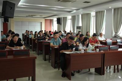 霍山縣開展石斛生產(chǎn)企業(yè)產(chǎn)品質(zhì)量提升培訓(xùn)會